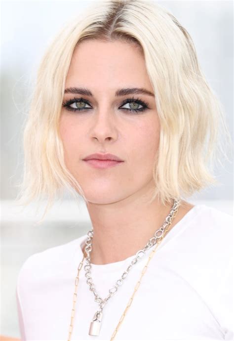 Kristen Stewarts Bleach Blond Hair Was Parted In The Middle And