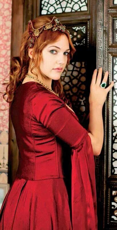 Hyrrem Beautiful Redhead Gorgeous Turkish Fashion Turkish Beauty Beauty Women Nagellack