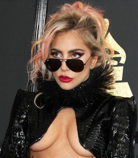 Lady Gaga Bares Curves At Grammys In Pleaser Flamingo 3000 Boots