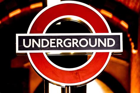 Hd Wallpaper Underground Emblem Logo London London Underground