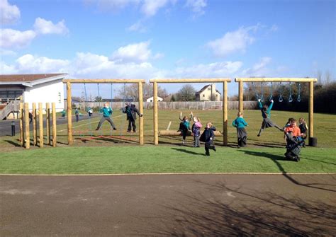 Trim Trails And Climbing Frames For Schools Pentagon Play