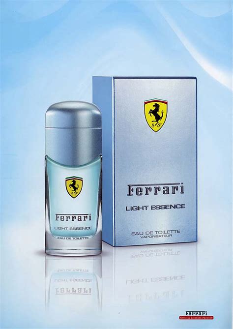 Top notes are enlightened by the freshness of californian lemon and enriched by the soft fruity notes of green apple and litchee. Ferrari Light Essence Ferrari cologne - a fragrance for men 2007
