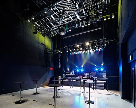 4 intimate clubs for live music. Rehearsal studios / live music venues - Nihon Onkyo Engineering Co., Ltd.
