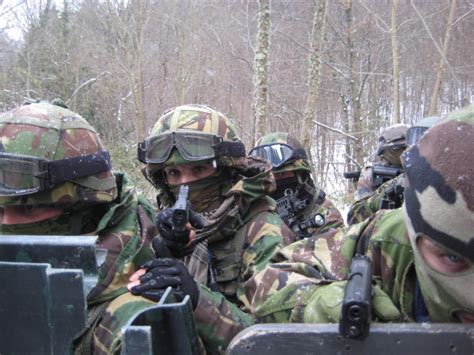 Clichés Choisis 22nd Regiment Sas Unité Simulation Militaire