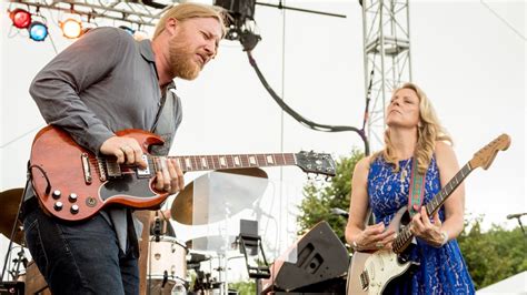 Tedeschi Trucks Band Release Live Tell The Truth Video From Layla Revisited Album Musicradar