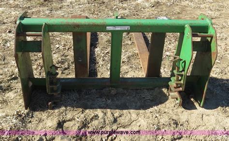 Quick Attach Pallet Forks For John Deere 600 To 700 Series Loaders In