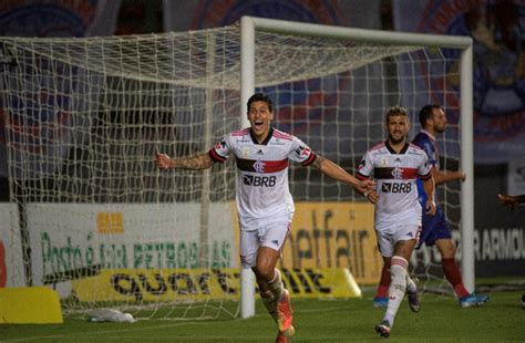 Flamengo 3 x 0 independiente del valle. Jogo do Flamengo ao vivo: Veja onde assistir Fortaleza x ...