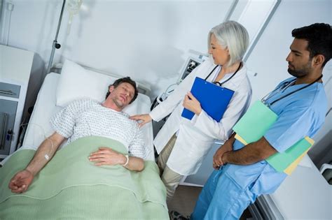Premium Photo Doctor Interacting With Patient