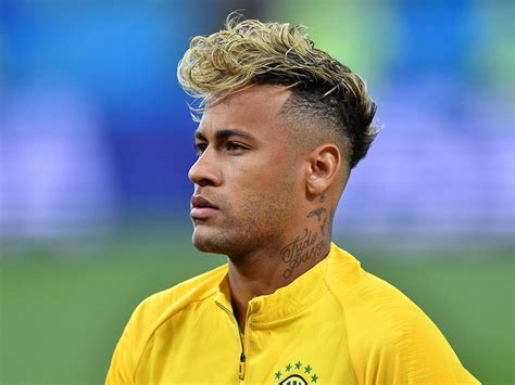 Neymar is one footballer who since june 3, 2013 to join barcelona. Neymar HD Wallpaper | Background Image | 2048x1536 | ID ...