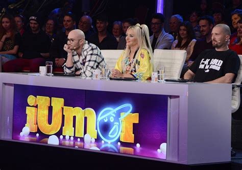 antena 1 sezonul 10 din iumor a încântat deja fanii cu momente de neuitat alături de delia, mihai bendeac și cheloo. Delia, Cheloo și Bendeac, în juriul show-ului „iUmor" de ...