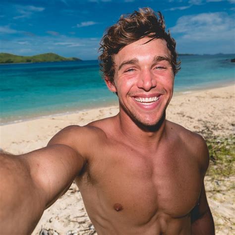 Cole Medders Things To Know About The Survivor Heroes Vs Healers Vs Hustlers Castaway