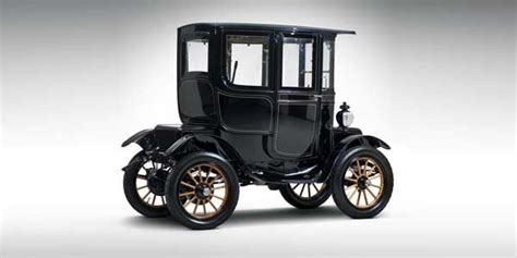 La invención del primer modelo de vehículo eléctrico es atribuida a diferentes personas. La historia del Coche eléctrico (With images) | Antique ...