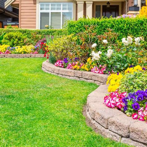 10 Front Yard Flower Bed Ideas Front Yard Landscaping Front Yard