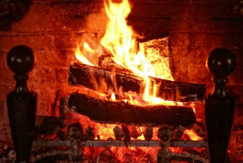 See more of directv on facebook. Fireplace Video Loop - The Yule Log VIDEO | Christmas ...