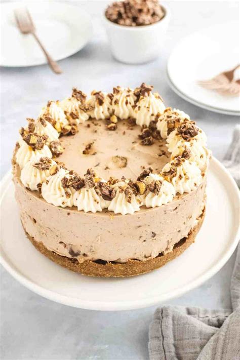 quick easy and super delicious this no bake crunchie cheesecake is
