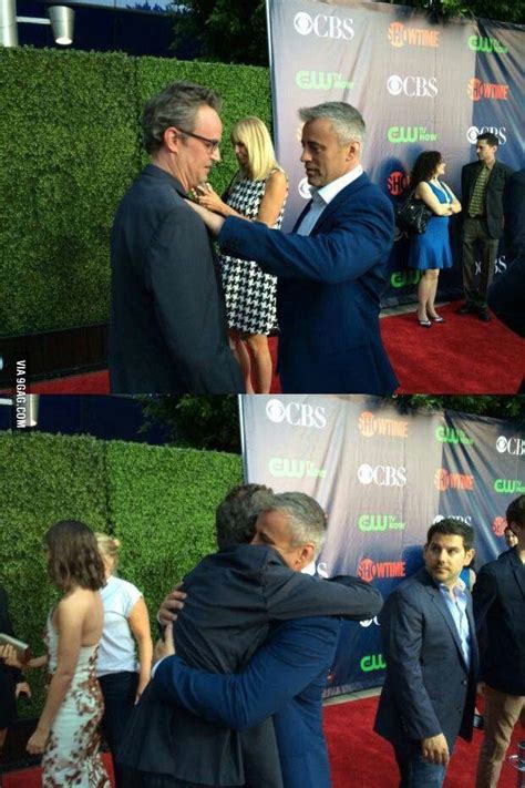 Pagesmediatv & filmtv programmefriends addictionvideosmatthew perry + matt leblanc = best bloopers. Matthew Perry and Matt LeBlanc hugging and being friends ...