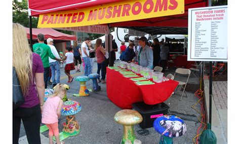 Kennett Square shines for Annual Mushroom Festival | Chester County Press