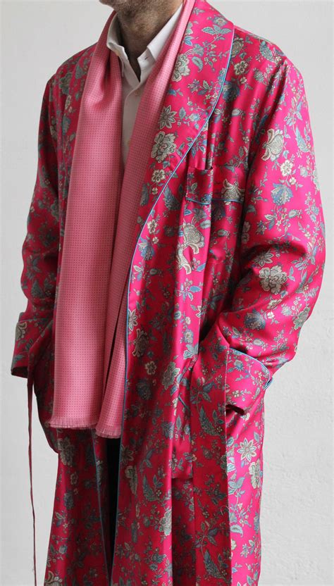 Classic Dressing Gown For Man In 100 Printed Twill Silk With Satin