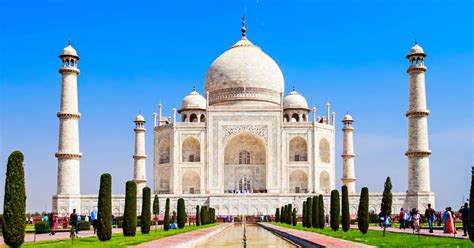 Top 10 Most Famous Landmarks In The World Places To See In Your