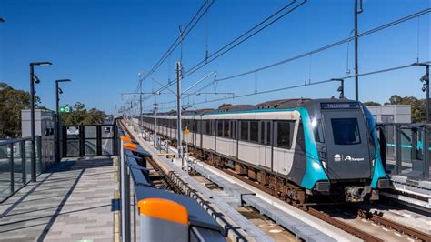 Metro Safe Quiet And Green Solutions For Urban Mobility Alstom