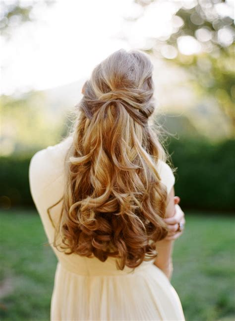 20 Elegant Half Up Half Down Curly Hairstyles Ideas • Inspired Luv