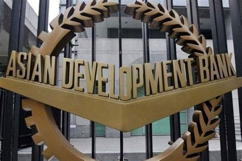 adb sees philippine growth easing this year