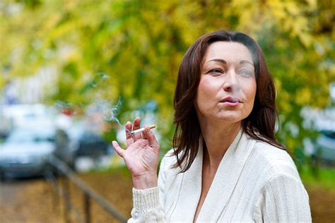2100 Older Woman Smoking Stock Photos Pictures And Royalty Free Images
