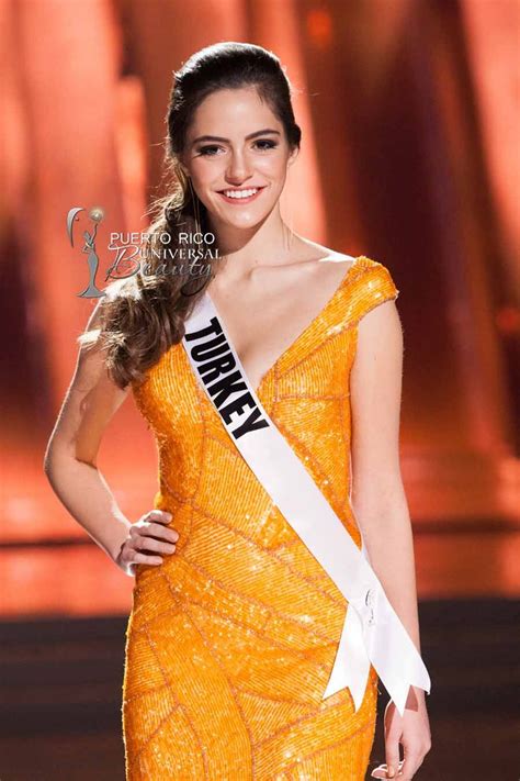 Miss Universe 2015 Preliminary Evening Gown Competition Melisa