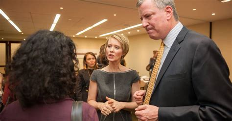sex and the city star cynthia nixon stumps for mayoral candidate bill de blasio new york