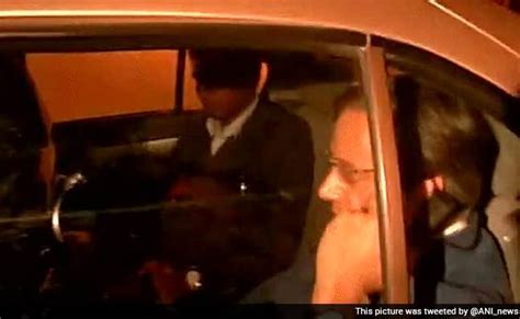 Sunanda Pushkar Murder Case Shashi Tharoor Questioned Twice In A Day