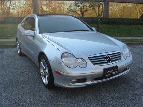 Second owner in 2016 was bought from mb gatineau at 158k,. Pumpkin Fine Cars and Exotics: 2004 Mercedes Benz C230 Kompressor