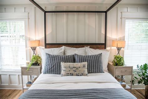 35 Stunning Magnolia Homes Bedroom Design Ideas For