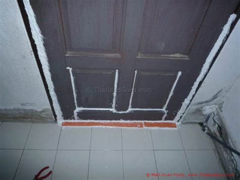 For expert cleaning of shower doors and mirrors you need the right tools. Flood Protection for Houses, Great Flood of Bangkok ...