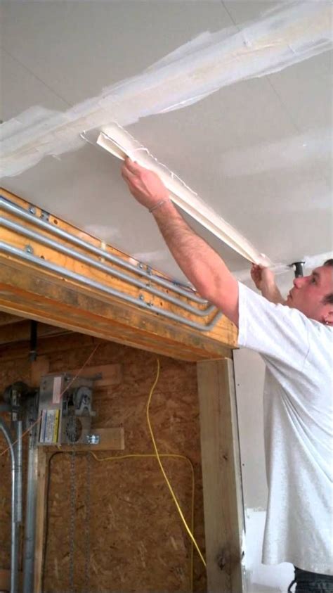 Poor application technique is probably the most common. How to Mud and Tape Drywall Ceilings : Step 1 Applying ...