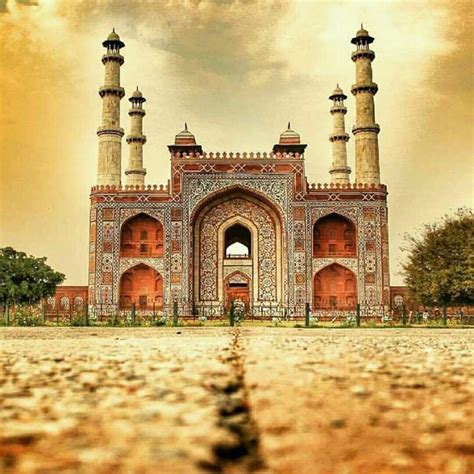 Main Gateway Of Tomb Of Mughal Emperor Akbar At Sikandaraagra The