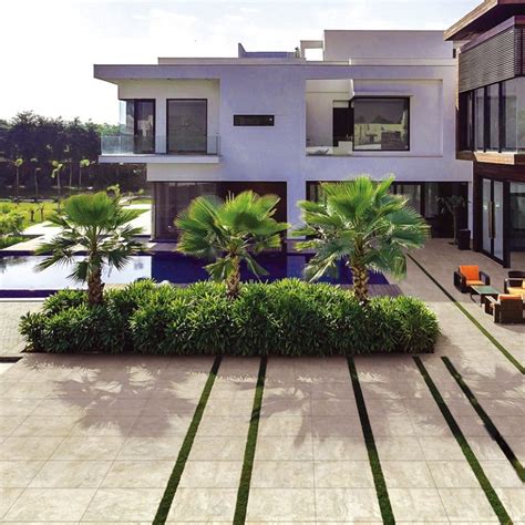 Rock bottom tile and stone is a natural stone importing/brokering company that is innovating the way that natural stone reaches your home. 24x24 Porcelain Paver: Ivory Travertine | Pera Tile