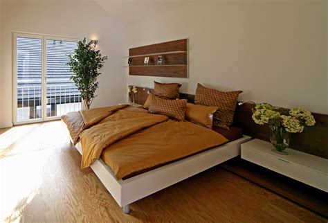 Wenn sie ein plusenergiehaus bauen, besitzen sie also ein kleines kraftwerk. Plus-Energie-Haus Emotion - Stuttgart, Fertighaus WEISS ...