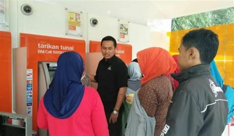 Banyak yang menanti kapan bantuan sosial (bansos) program keluarga harapan (pkh) bulan april. Bantua sosial PKH sejak April 2020 akan dicairkan setiap ...