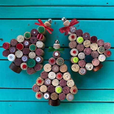 25 Wine Cork Crafts For Your Next House Party Wine Cork Wreath Wine