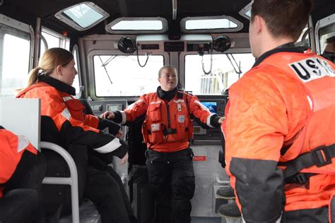 Dvids Images Coast Guard Aids To Navigation Team Prepares For Sar