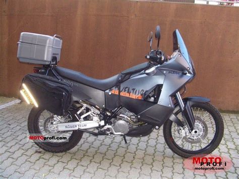 It is capable of a top speed of around 123 mph (198 km/h). KTM 990 Adventure 2007 Specs and Photos