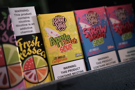 Flavored E Cigarettes Linked To Continued Student Vaping