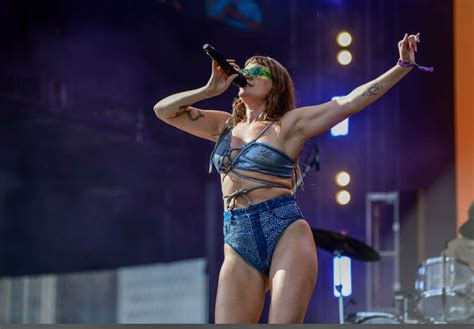Tove Lo Live At Lollapalooza Gallery Chicago Music Guide
