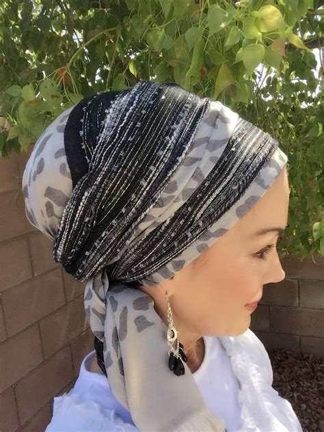 Pin By Nancy Pierce On Head Coverings Jewish Women Fashion Christian