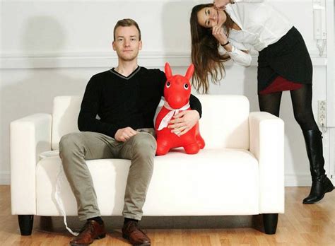 Dagmar wöhrl ist die erste löwin der webtalkshow und sie erzählt moderator nico gutjahr wie sie bestandteil. Was Startups gegen Stress und für Gesundheit tun - Hamburg ...