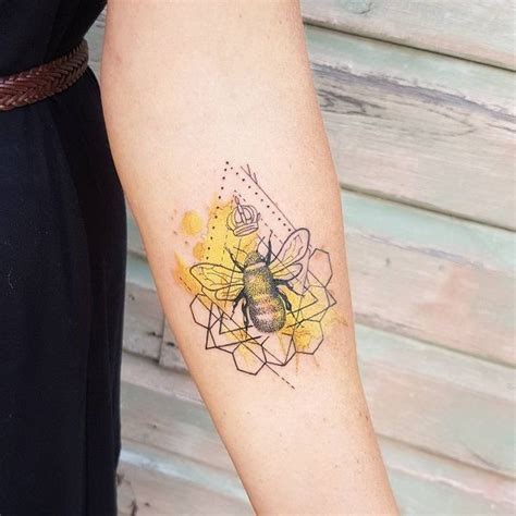 75 Cute Bee Tattoo Ideas Art And Design Geometric Tattoo Queen Bee