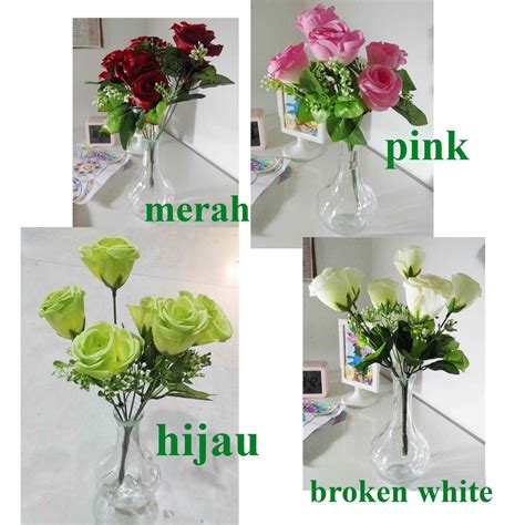 Vas bunga merupakan bunga hidup yang dimasukkan ke dalam vas yang berisi air yang bertujuan agar bunga tidak cepat layu dan terlihat senantiasa segar. Menakjubkan 23+ Gambar Bunga Mawar 2 Dimensi - Gambar ...