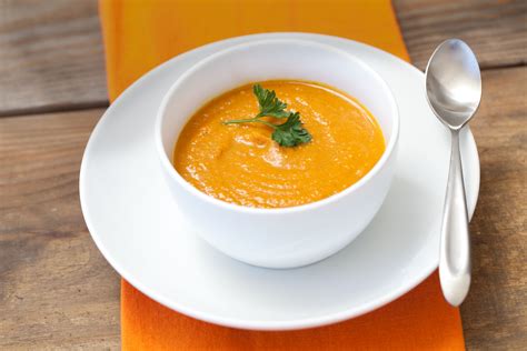 Easy Vegan Vegetarian Pumpkin Soup Recipe