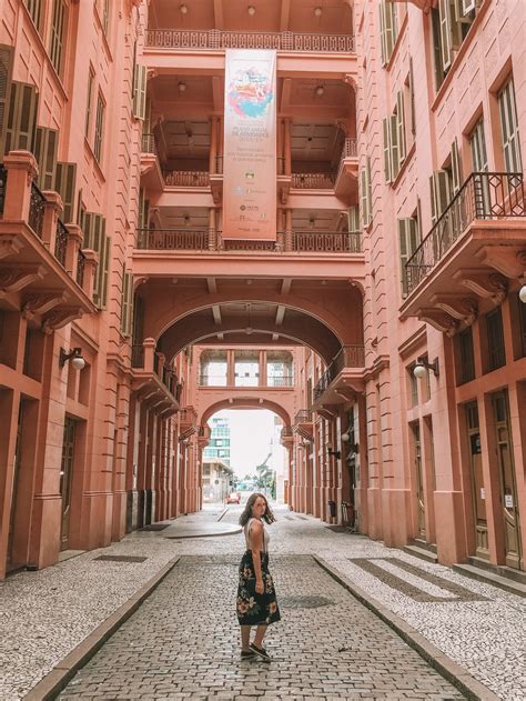Visite a Casa de Cultura Mário Quintana em Porto Alegre - Eduardo & Mônica