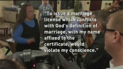 Judge Orders Kentucky Clerk Refusing To Issue Gay Marriage Licenses To Court Abc7 New York